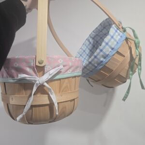 Set of Two Woven Baskets with Floral and Checkered Liners